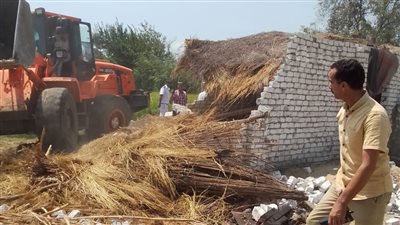 الموجة الـ30 تضرب مخالفات البناء والتعديات بكفرالشيخ.. إزالة 13 حالة تعدي