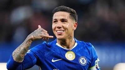 رسميًا إنزو فيرنانديز لاعبًا جديدًا في صفوف مانشستر سيتي قادمًا من تشيلسي