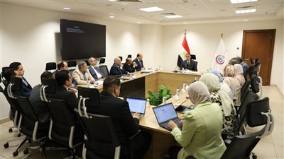 نائب وزير الصحة يتابع الموقف التنفيذي لمشروعات صندوق رعاية أعضاء هيئة الشرطة