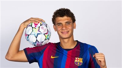 عبد الكريم على رأس قائمة برشلونة لمواجهة فينورد بدوري أبطال أوروبا