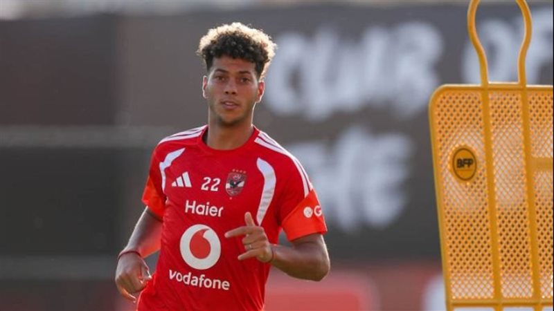 إمام عاشور نجم الأهلي