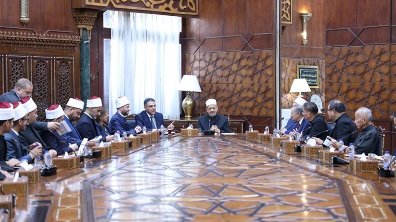 جاتب من اللقاء