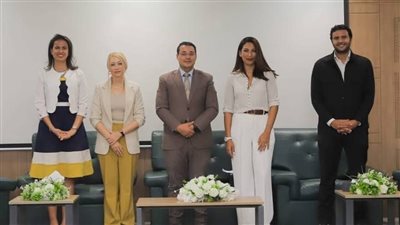 القومي للمرأة يناقش دور المرأة في تشكيل مستقبل التكنولوجيا ببرج العرب