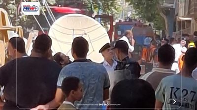 العثور على طبيبة ووالدتها أحياء أسفل أنقاض منزل منهار في عزبة شاهين بالمنيا