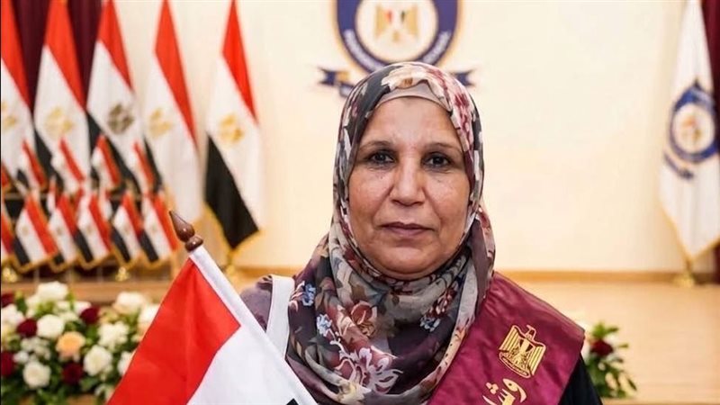 المديرة 