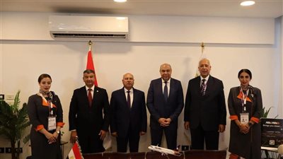 وزيرا النقل والطيران يوقعان بروتوكول لربط رحلات