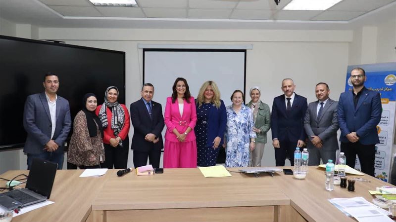 اجتماع محافظة الجيزة