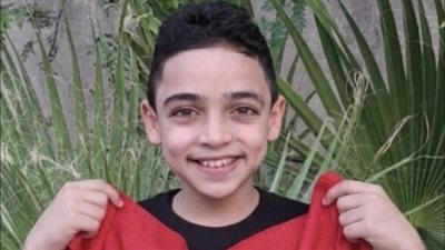 جمعنا 2 مليون.. والدة طفل مصاب بضمور العضلات تناشد رجال الأعمال: ابني بيموت مني