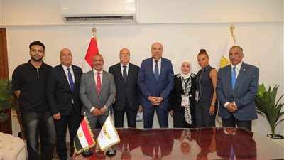 مصر للطيران للخدمات الأرضية توقع عقدين استراتيجيين بختام معرض العلمين الدولي 