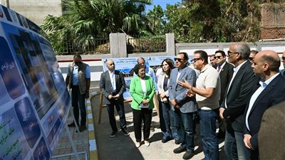 رئيس الوزراء يتفقد مركز طب الأسرة بقرية الجزيرة الخضراء ضمن مشروعات «حياة كريمة»
