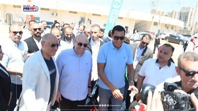 وزير الشباب والرياضة ومحافظ الفيوم يتفقدان استاد الفيوم الرياضي 