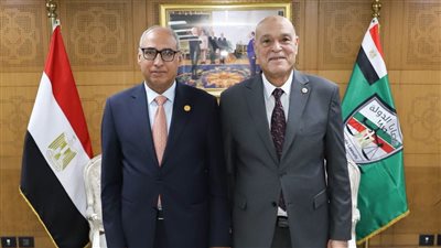 في لقاء رفيع المستوى.. رئيس مجلس الدولة يهنئ رئيس «قضايا الدولة» بتوليه منصبه الجديد 
