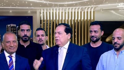 أحمد موسى في أول ظهور بعد الوعكة الصحية: الطب في مصر بخير وسأوثق رسائل الدعم