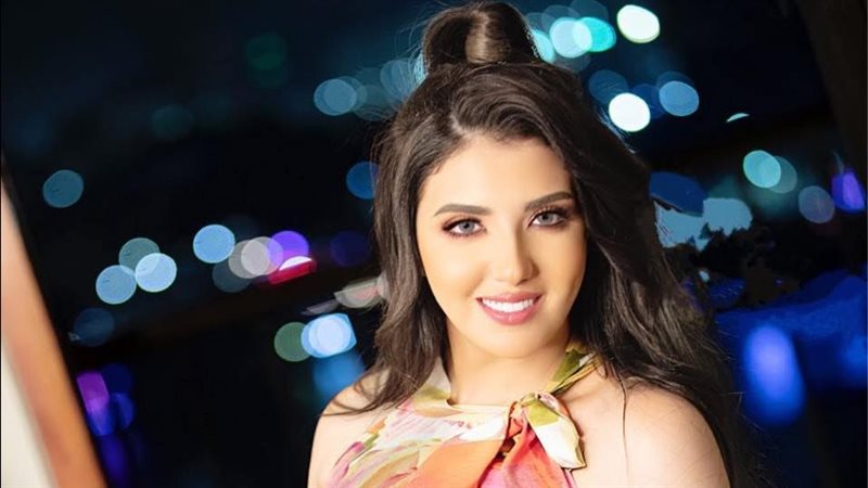 نور فخري