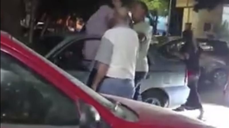 مشادة 