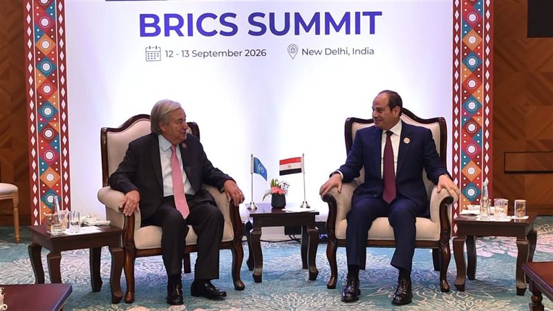 الرئيس السيسي وسكرتير