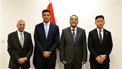 مدبولي يشهد توقيع عقد إنشاء مصنع البطاريات الكهربائية باستثمارات 2 مليار جنيه
