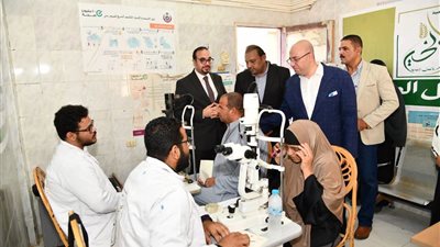 رئيس الوزراء يستعرض نتائج قافلة طبية شاملة بمحافظة الفيوم نظمتها اللجنة الطبية