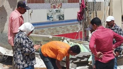 حملات مكثفة لإزالة الإشغالات والتعديات بحي الضواحي ببورسعيد 