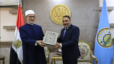 محافظ مطروح يستقبل مفتي الجمهورية لبحث نشر الوعي الديني والمجتمعي