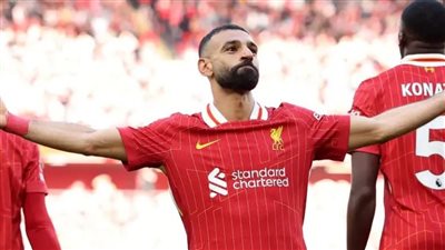 محمد صلاح يتوج بطلا للدوري الإنجليزي للمرة الثانية مع ليفربول