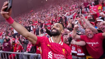 بعد التتويج بـ«البريميرليج».. محمد صلاح «ملك» الدوري الإنجليزي بالأرقام 