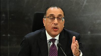 مدبولي: لجنة مشتركة من الجهات المختلفة لميكنة الإجراءات داخل المطارات 