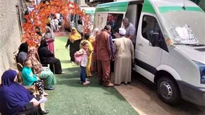  فحص 1309 مواطنين في قافلة طبية مجانية بكفرالشيخ 