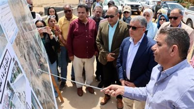 محافظ الإسماعيلية يتفقد أعمال إنشاء طريق الحمادات السحارة أبوآدم بأبوعطوة