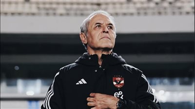 على صوت الخطيب.. مارسيل كولر يغازل جماهير الأهلي             