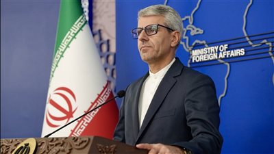 طهران: اعتقال إيرانيين في فرنسا انتهاك صارخ واغتيال قاسم سليماني قيد المتابعة