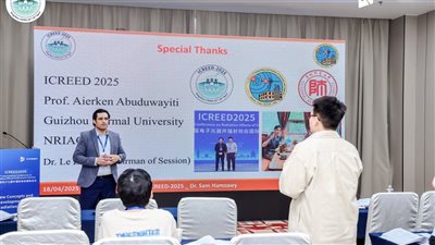 باحث مصري يحصد جائزة أفضل عرض بمؤتمر تأثيرات الإشعاع بالصين
