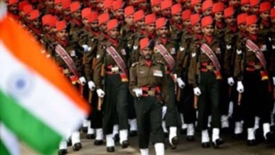 باكستان تعلن إقتراب موعد التوغل العسكري الهندي على أراضيها