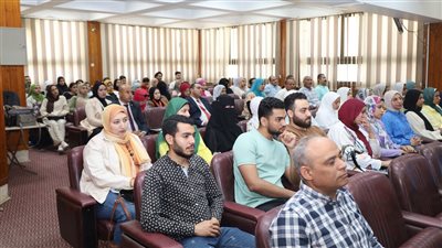 افتتاح «الأسبوع المهني للتوظيف والابتكار وريادة الأعمال» بجامعة المنيا