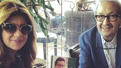 ندعو له بالرحمة .. بوسي شلبي تطلب من متابعيها الدعاء للراحل نور الشريف