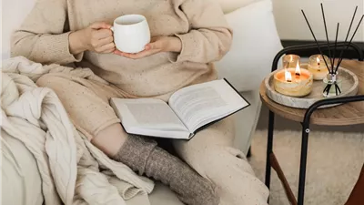 العلاج بالقراءة.. كيف تنقذ الكتب الآباء من ضغوط الحياة؟