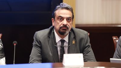 «لجنة التنمية البشرية»: خارطة طريق لإعداد الشباب المصري للذكاء الاصطناعي