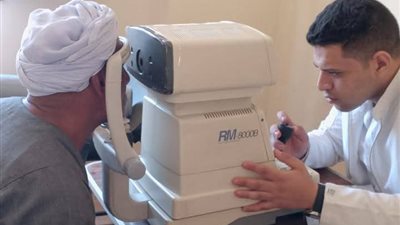 ٣٨٨٠ مواطن مستفيد بالقوافل الطبية بالاسماعيلية خلال شهر أبريل ضمن 