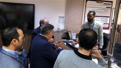 لخدمة المواطنين.. محافظ الدقهلية يوجه رئيس حى غرب بسرعة إنهاء ملفات التصالح