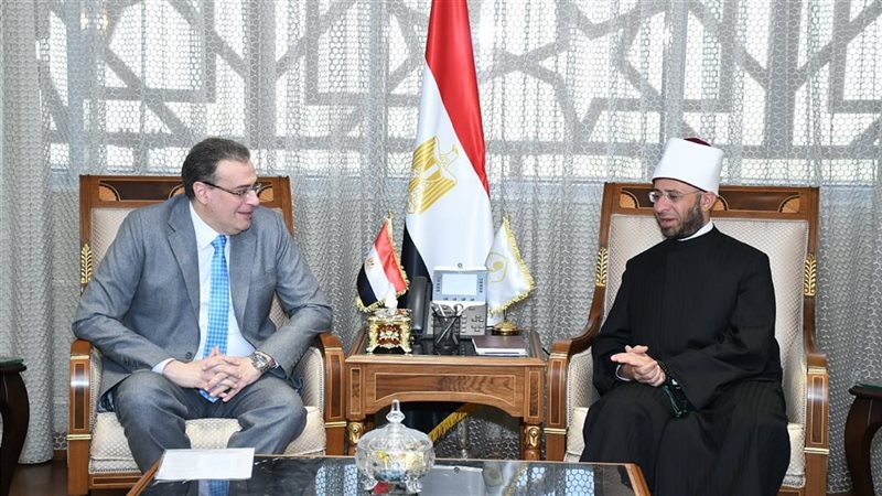 وزير الأوقاف ورئيس
