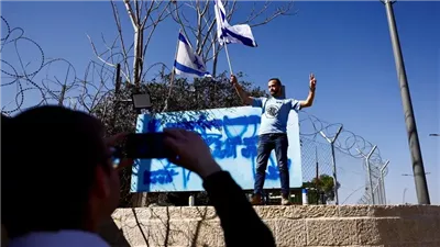 «الأونروا»: إسرائيل استخدت 50 من موظفينا كدروع بشرية