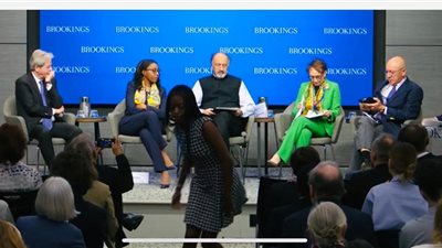 محيي الدين: الحرب التجارية تفاقم  أزمة الديون  العالمية 