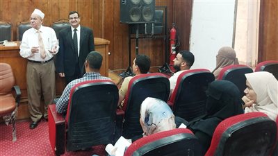 ختام فعاليات دورة أساسيات تعليم اللغة العربية للناطقين بغيرها بجامعة الفيوم 