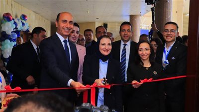 بحضور محافظ البحيرة.. رئيس جامعة دمنهور يفتتح فعاليات ملتقى التوظيف الثالث لك