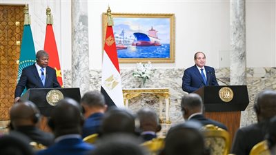 السيسي: التعاون مع أنغولا جزء من استراتيجية مصر لتحقيق التكامل الأفريقي