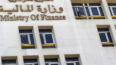 المالية: تراجع العجز الكلي للموازنة إلى 5.1% من الناتج خلال 8 أشهر