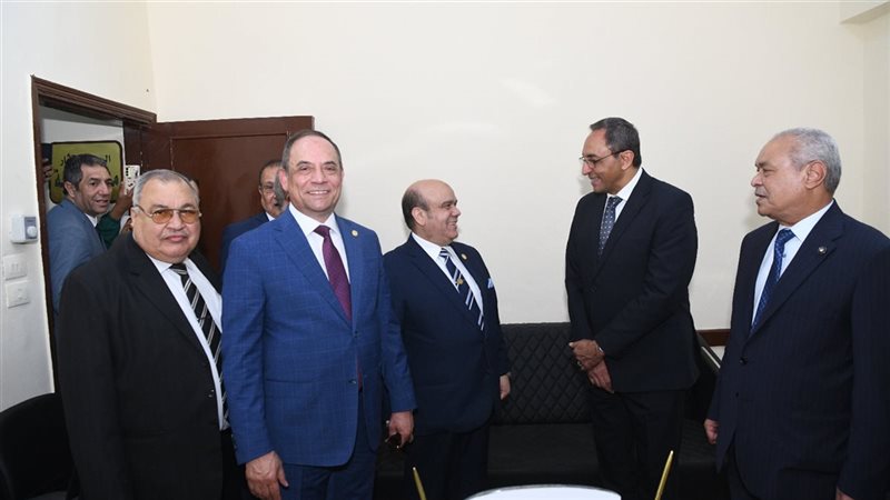 افتتاح قنا