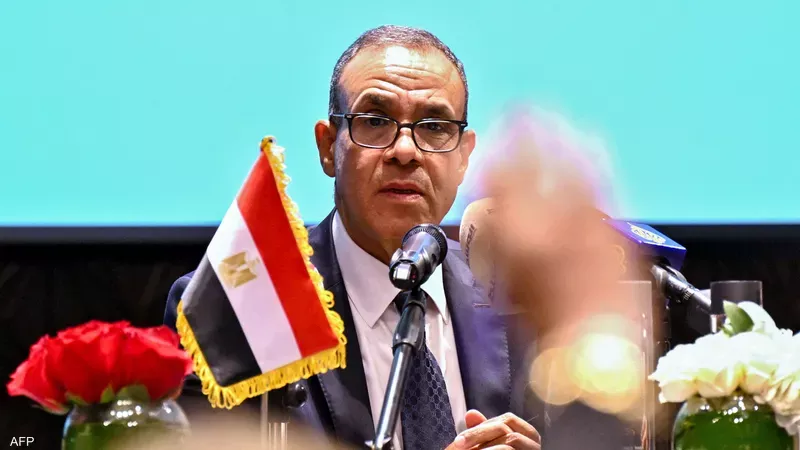 وزير الخارجية بدر