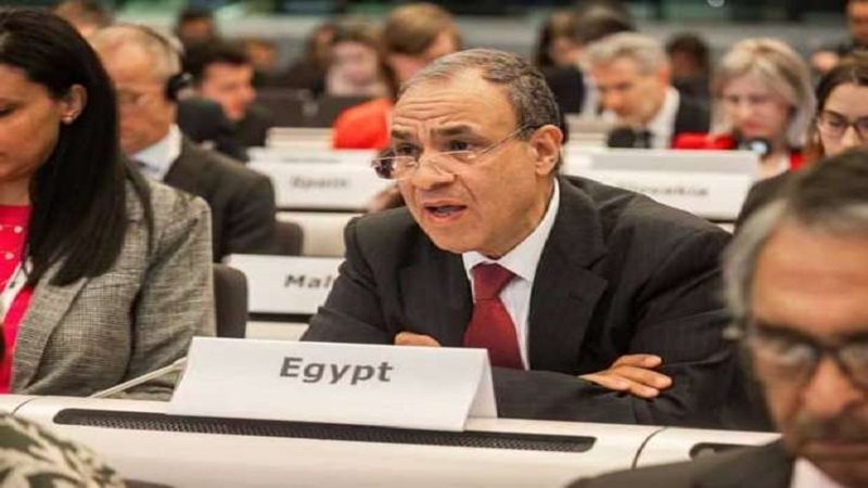 وزير الخارجية بدر