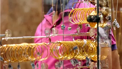 تراجع مشتريات المصريين من المشغولات الذهبية 20% خلال الربع الأول 2025